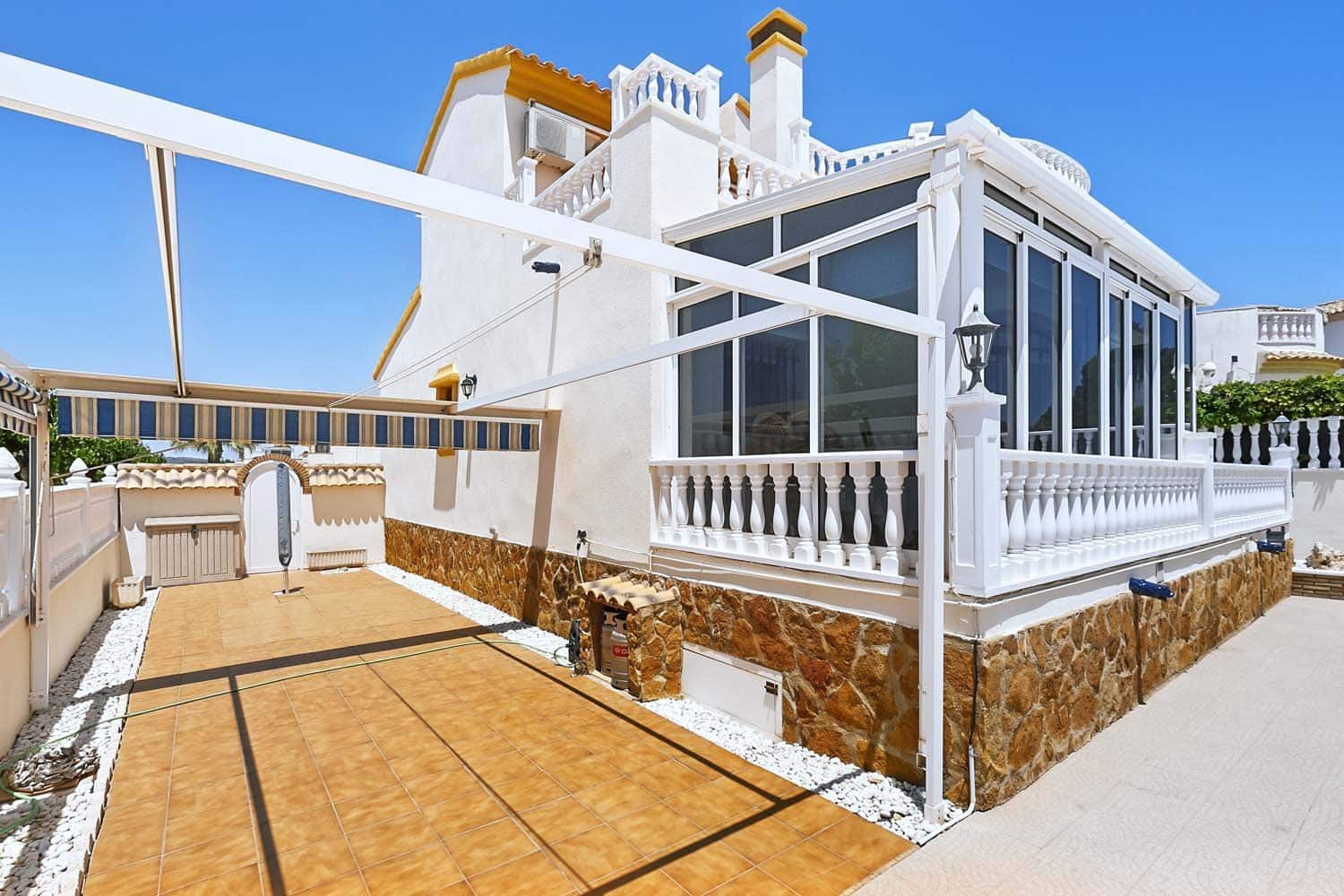 3 soverom Villa til salgs i Pinar de Campoverde med svømmebasseng - € 320 000 (Ref: 9894893)