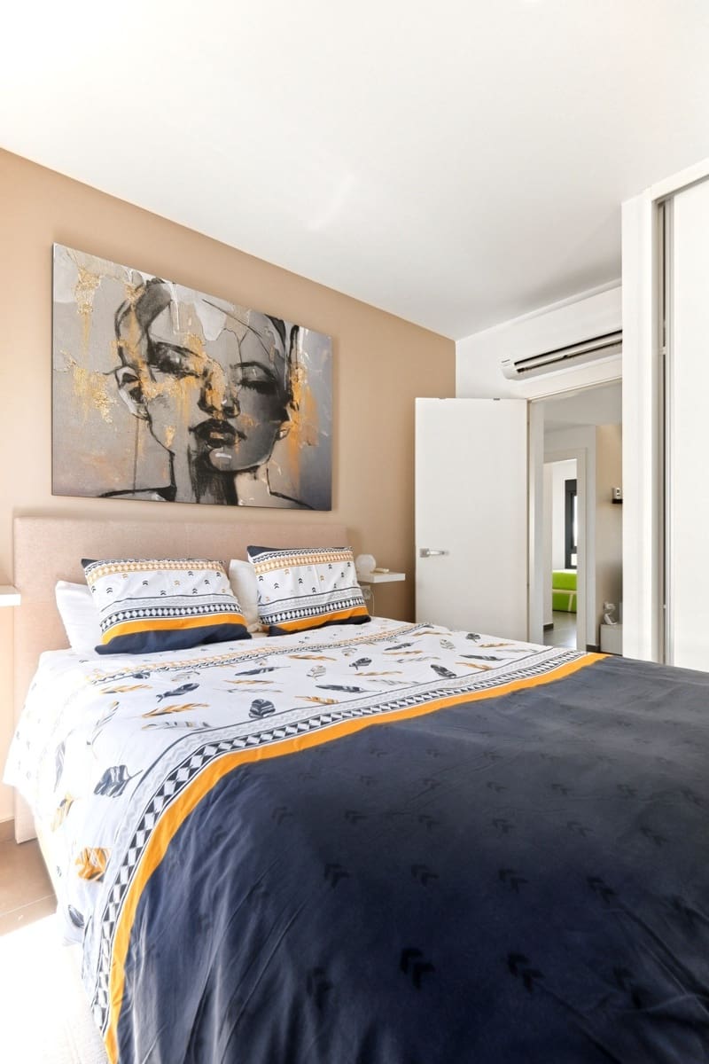 Apartamento de 2 habitaciones en Torre de la Horadada en venta - 289.000 € (Ref: 9910355)