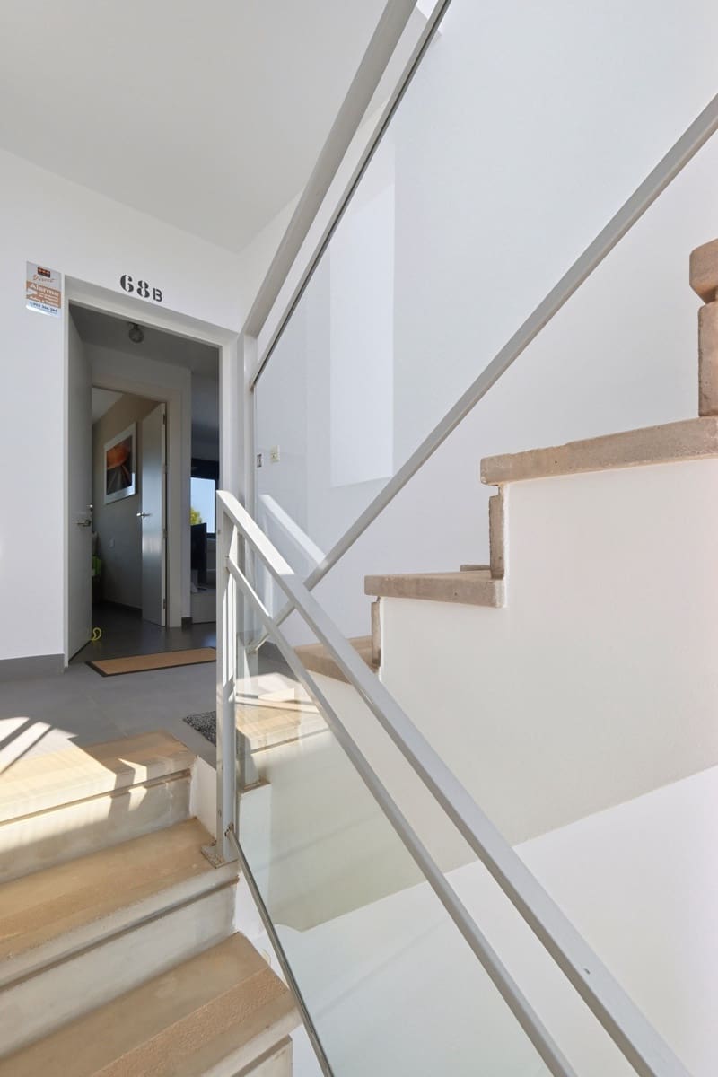 Apartamento de 2 habitaciones en Torre de la Horadada en venta - 289.000 € (Ref: 9910355)
