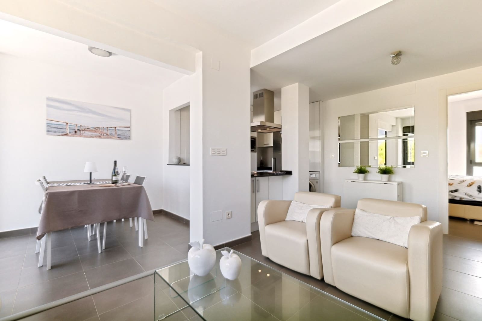 Apartamento de 2 habitaciones en Torre de la Horadada en venta - 289.000 € (Ref: 9910355)