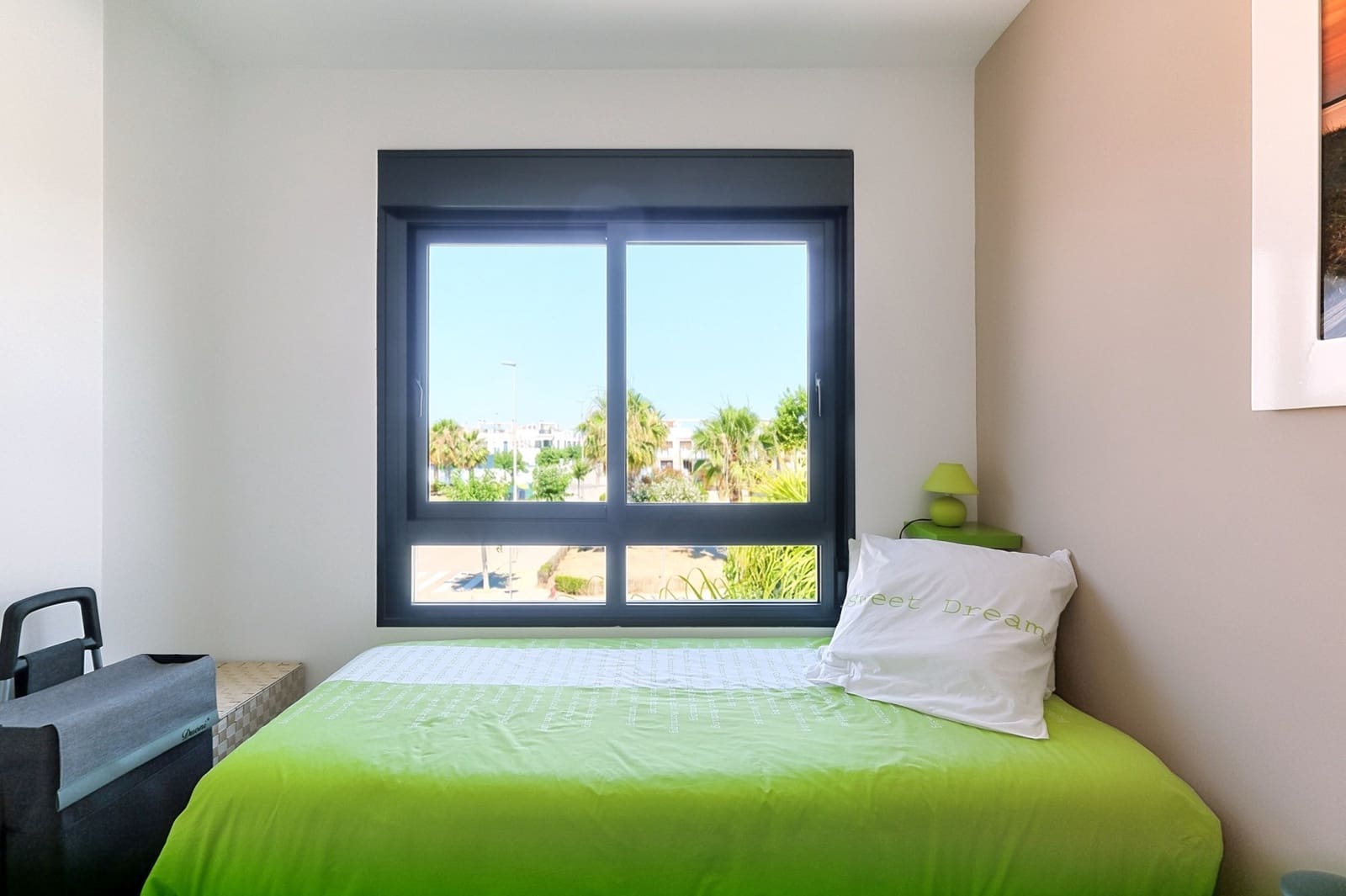 Apartamento de 2 habitaciones en Torre de la Horadada en venta - 289.000 € (Ref: 9910355)