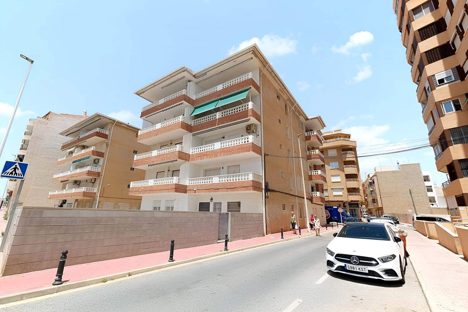 2 bedroom Apartment for sale in La Mata - € 229,000 (Ref: 9918624)