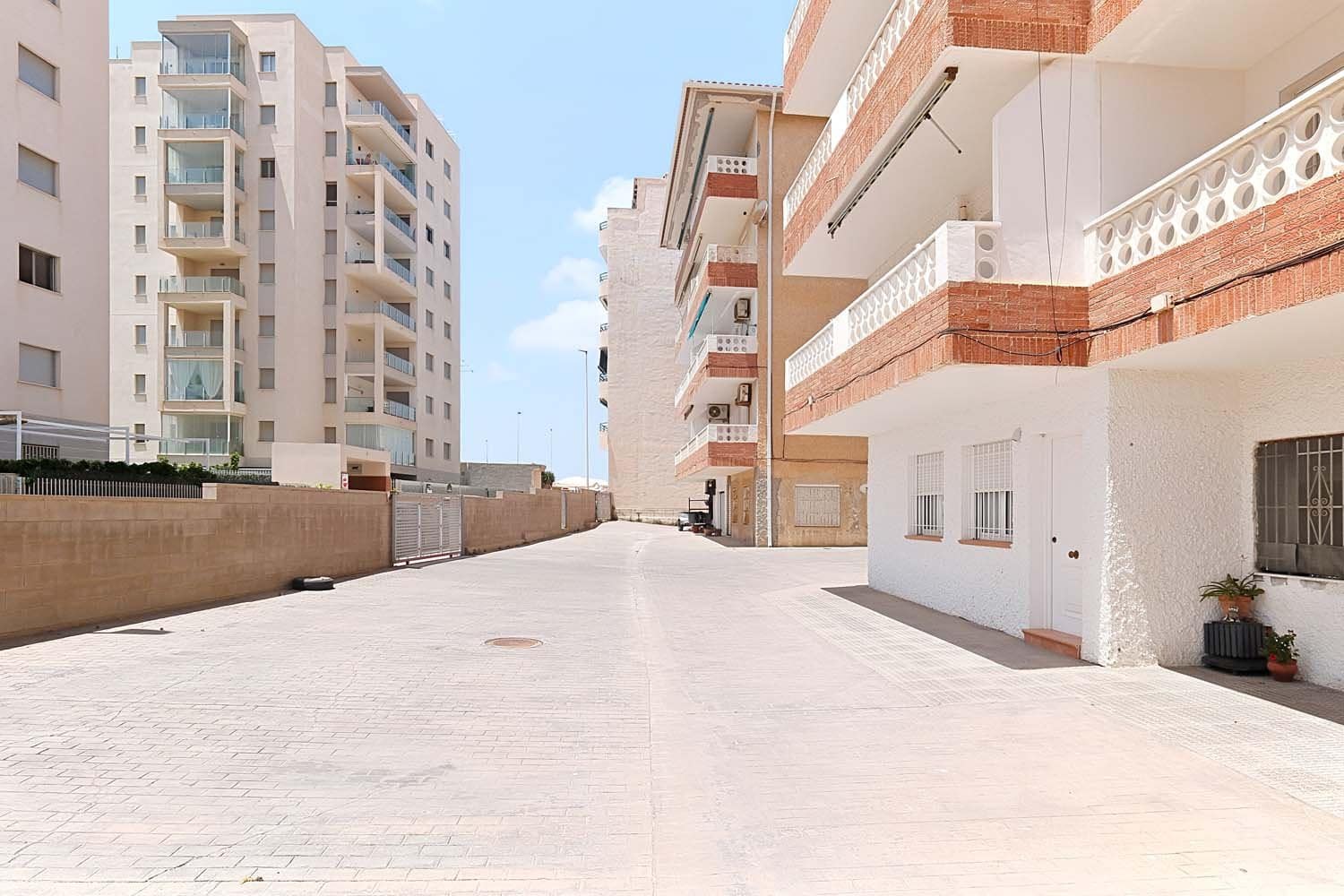 2 bedroom Apartment for sale in La Mata - € 229,000 (Ref: 9918624)