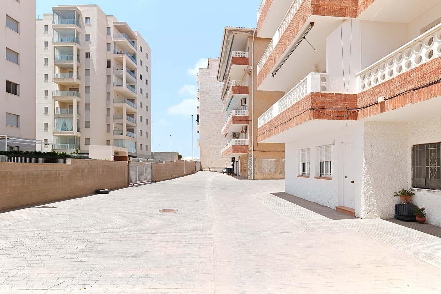 2 bedroom Apartment for sale in La Mata - € 229,000 (Ref: 9918624)