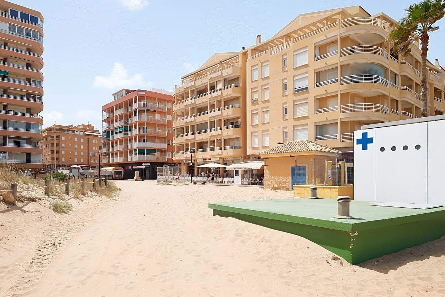 3 quarto Apartamento para venda em La Mata - 299 000 € (Ref: 9918788)