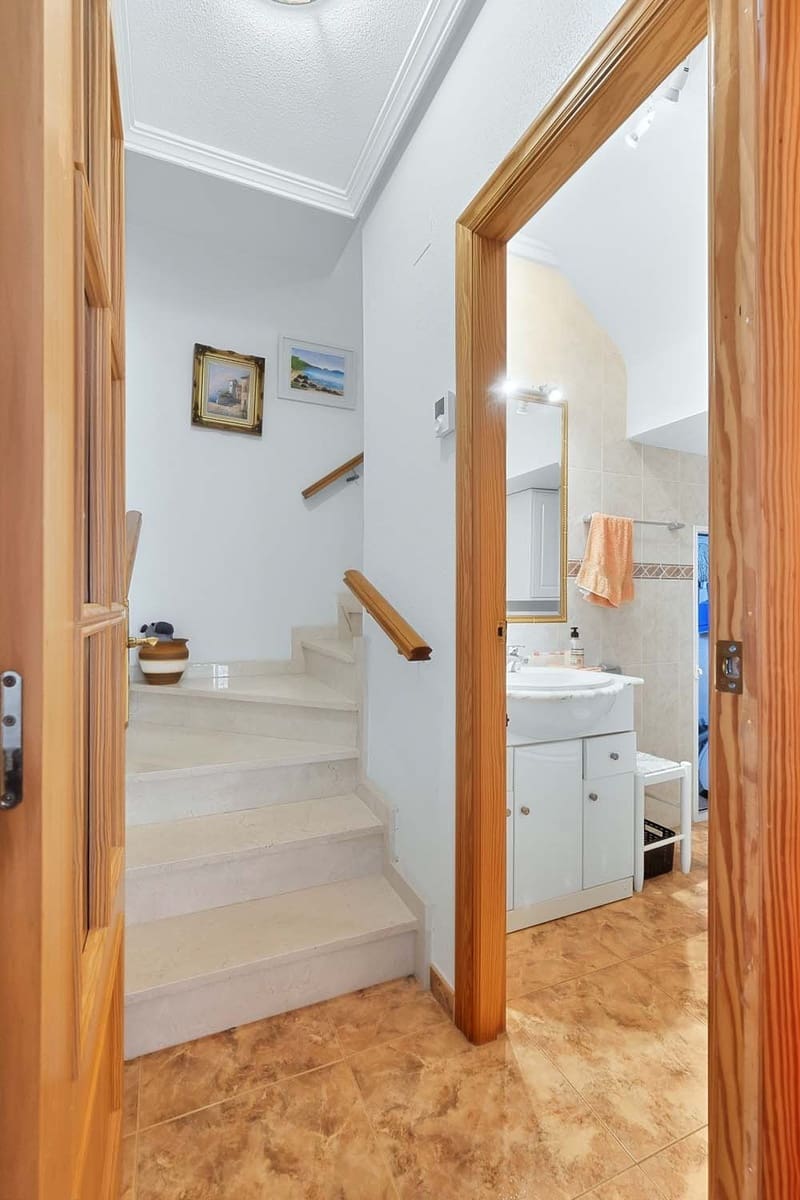 2 Zimmer Doppelhaus zu verkaufen in Torre de la Horadada - 230.000 € (Ref: 9941825)