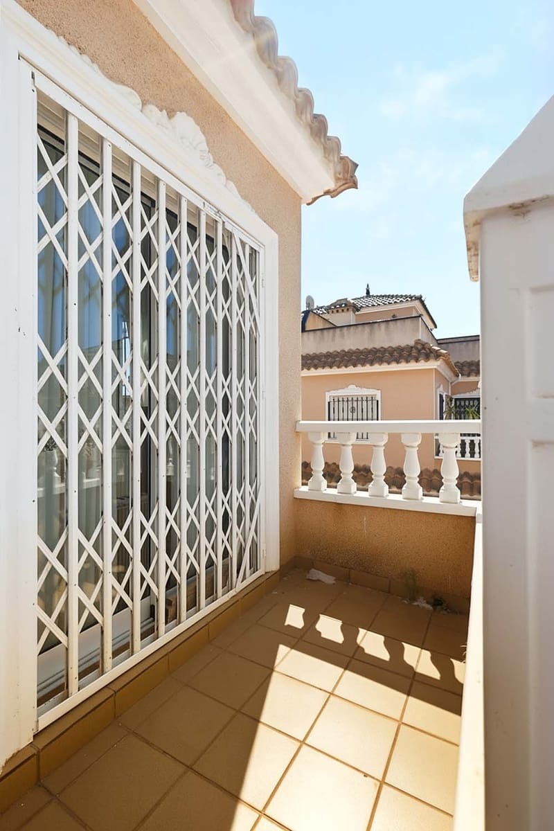 2 Zimmer Doppelhaus zu verkaufen in Torre de la Horadada - 230.000 € (Ref: 9941825)