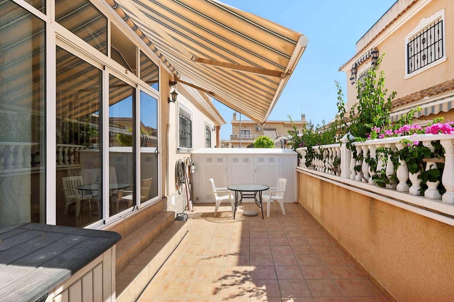 2 Zimmer Doppelhaus zu verkaufen in Torre de la Horadada - 230.000 € (Ref: 9941825)