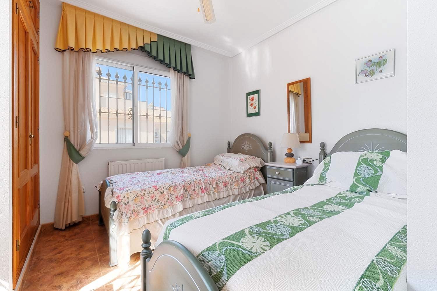 2 Zimmer Doppelhaus zu verkaufen in Torre de la Horadada - 230.000 € (Ref: 9941825)