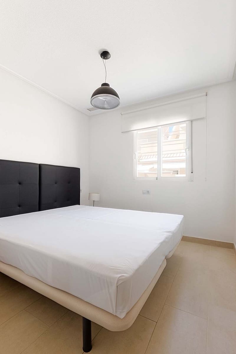 3 soveværelse Byhus til salg i Torre de la Horadada - € 365.000 (Ref: 9941826)