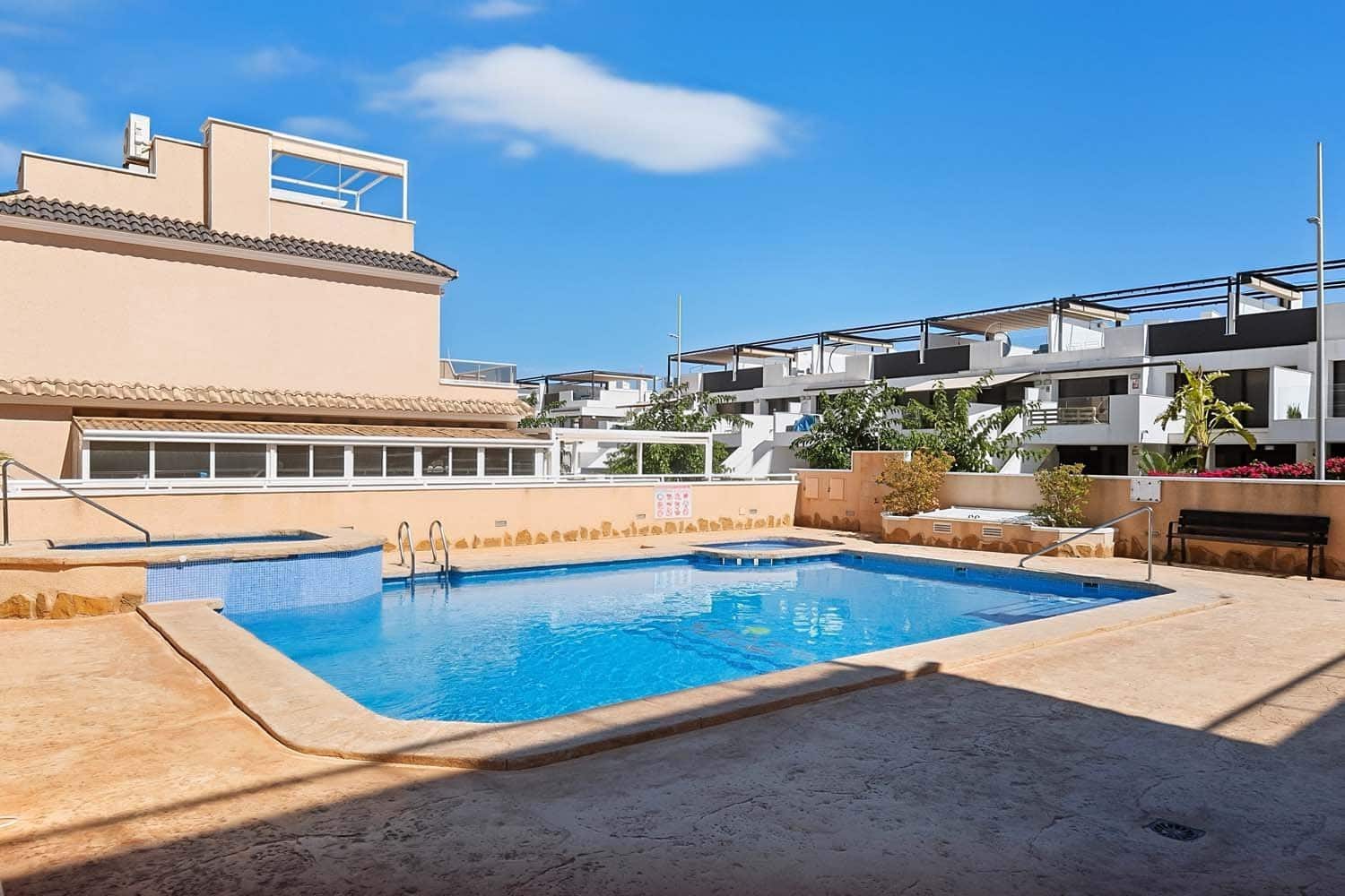 3 soveværelse Byhus til salg i Torre de la Horadada - € 365.000 (Ref: 9941826)