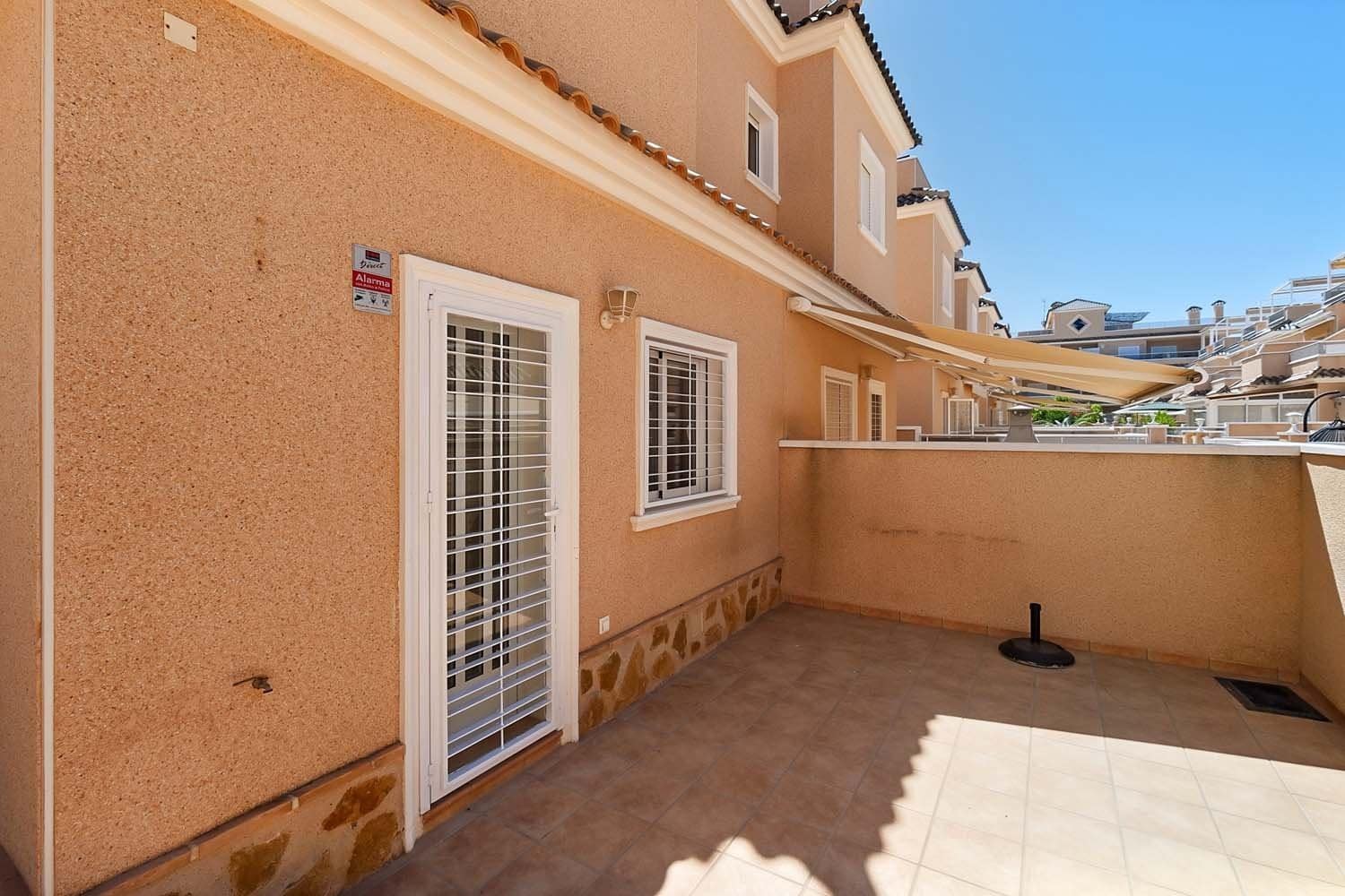 3 soveværelse Byhus til salg i Torre de la Horadada - € 365.000 (Ref: 9941826)
