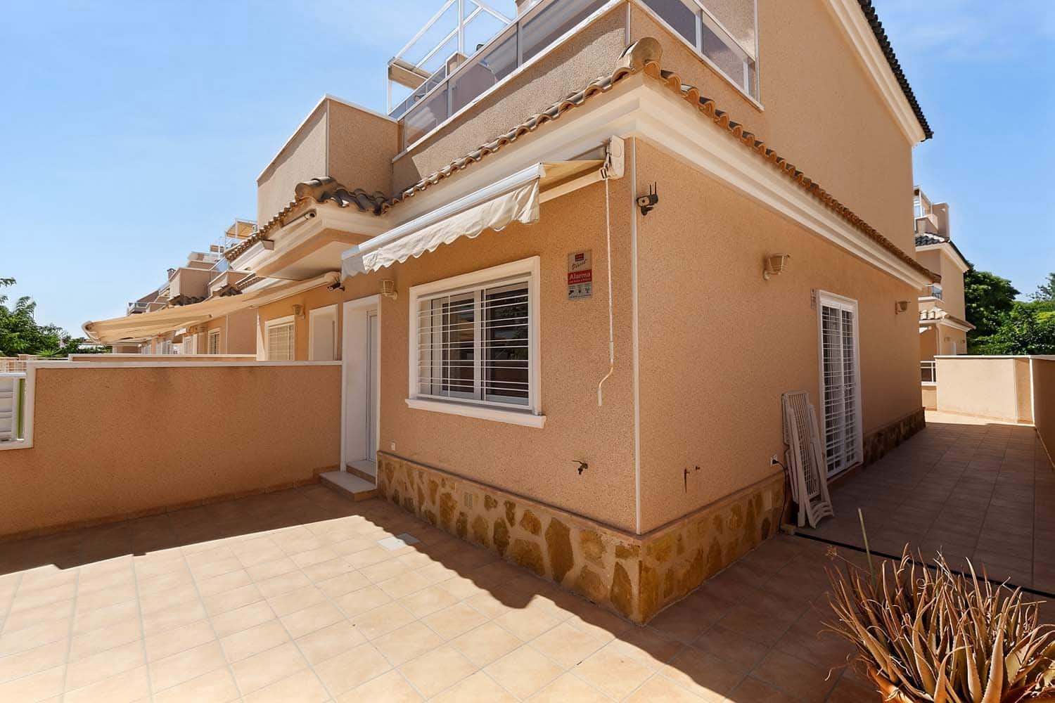 3 soveværelse Byhus til salg i Torre de la Horadada - € 365.000 (Ref: 9941826)