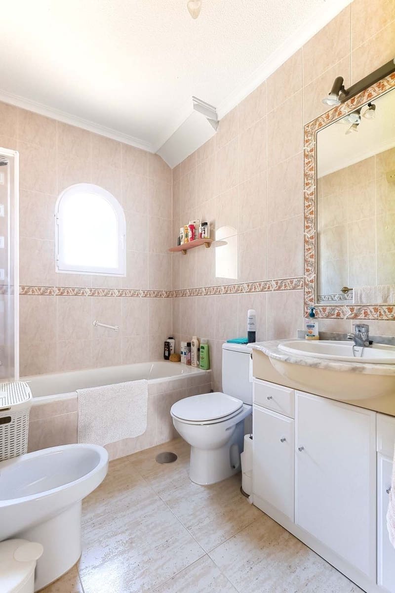 2 soveværelse Villa til salg i Pinar de Campoverde - € 210.000 (Ref: 9956223)