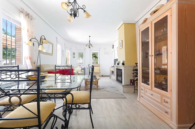 2 soveværelse Villa til salg i Pinar de Campoverde, Pilar de la Horadada - € 210.000 (Ref: 9956223)