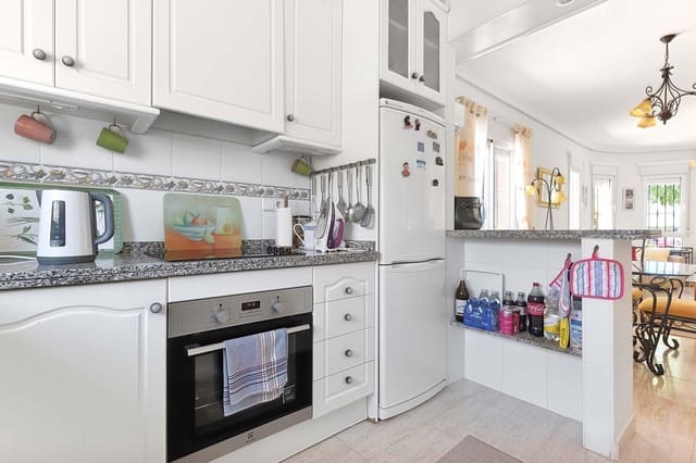 2 soveværelse Villa til salg i Pinar de Campoverde, Pilar de la Horadada - € 210.000 (Ref: 9956223)