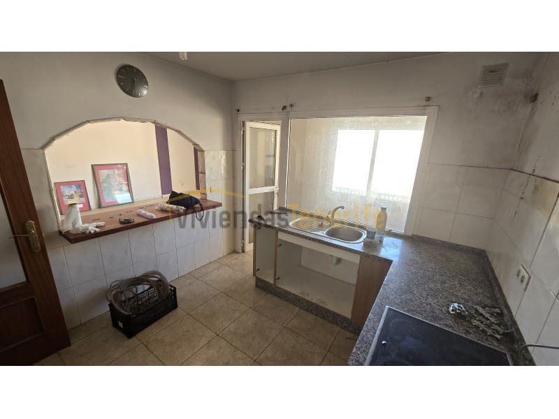 3 chambre Appartement à vendre à Cabo Blanco avec garage - 225 000 € (Ref: 9591861)