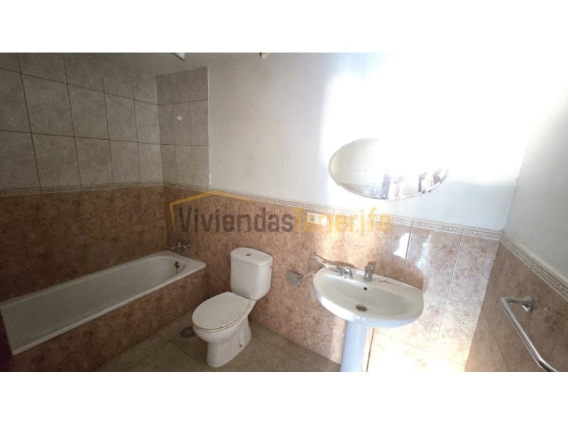 3 chambre Appartement à vendre à Cabo Blanco avec garage - 225 000 € (Ref: 9591861)