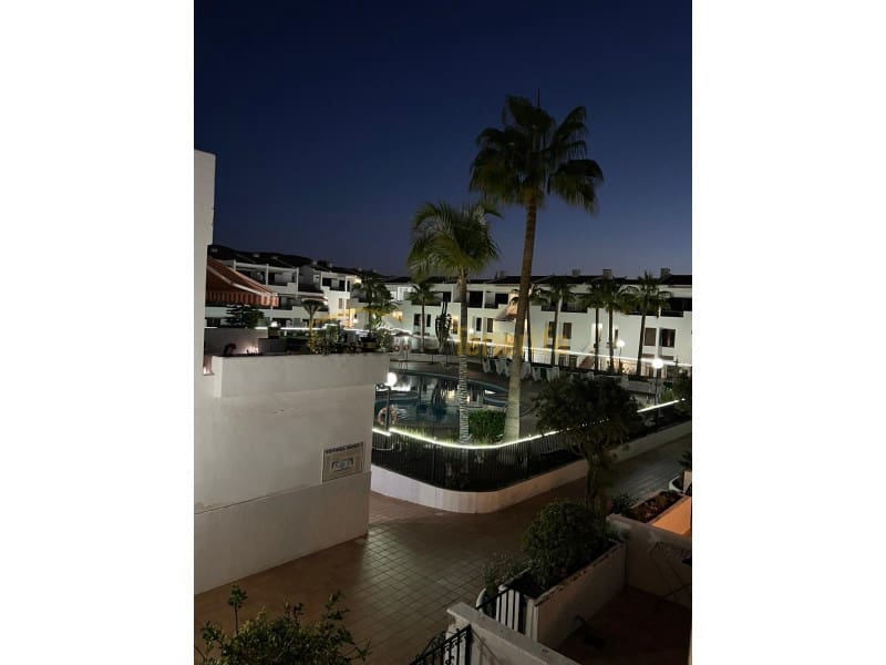 1 bedroom Apartment for holiday rental in Los Cristianos - € 170 (Ref: 9591863)