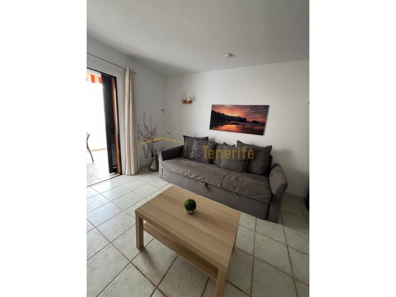 1 bedroom Apartment for holiday rental in Los Cristianos - € 170 (Ref: 9591863)