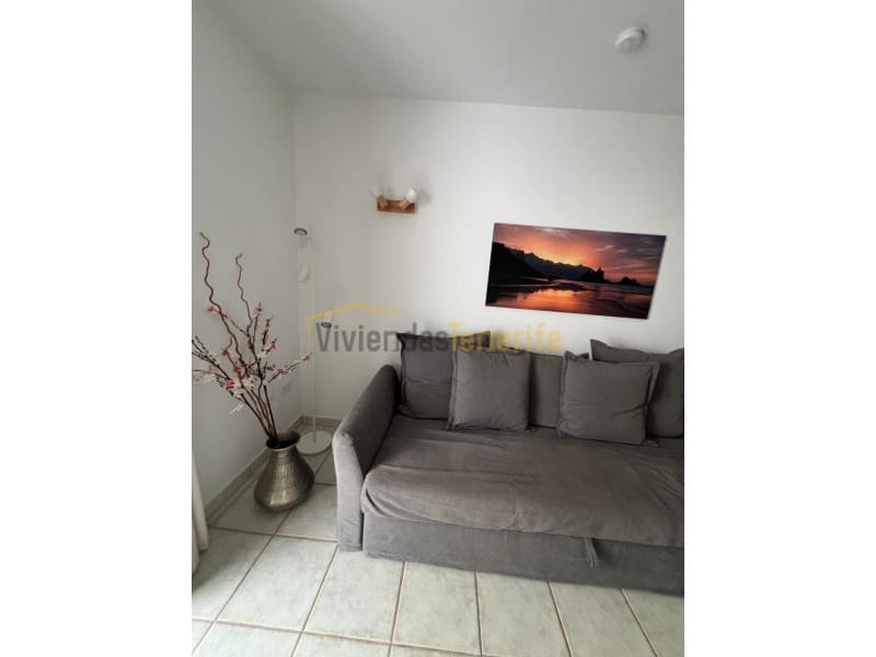 1 bedroom Apartment for holiday rental in Los Cristianos - € 170 (Ref: 9591863)