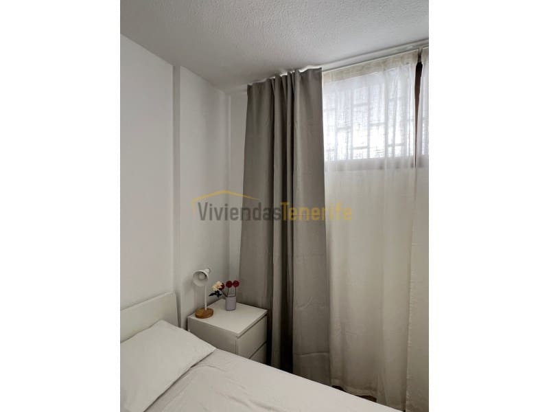 1 bedroom Apartment for holiday rental in Los Cristianos - € 170 (Ref: 9591865)