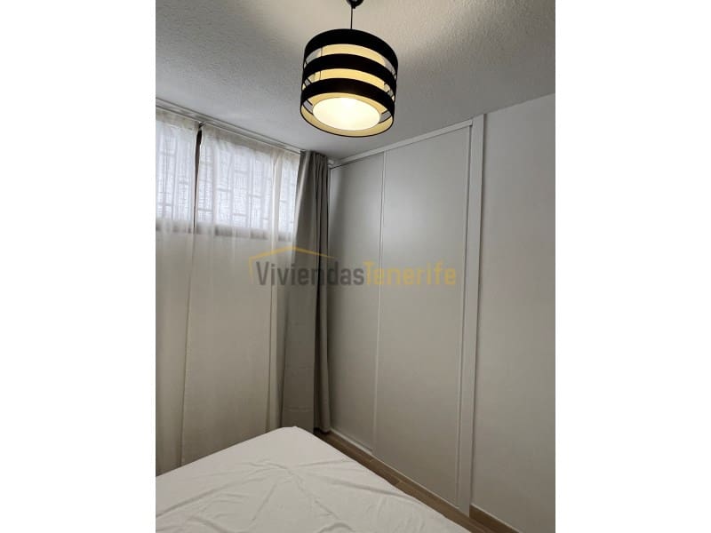 1 bedroom Apartment for holiday rental in Los Cristianos - € 170 (Ref: 9591865)