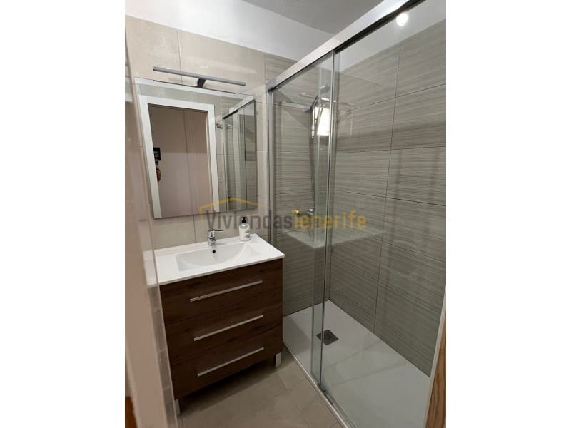 1 bedroom Apartment for holiday rental in Los Cristianos - € 170 (Ref: 9591865)