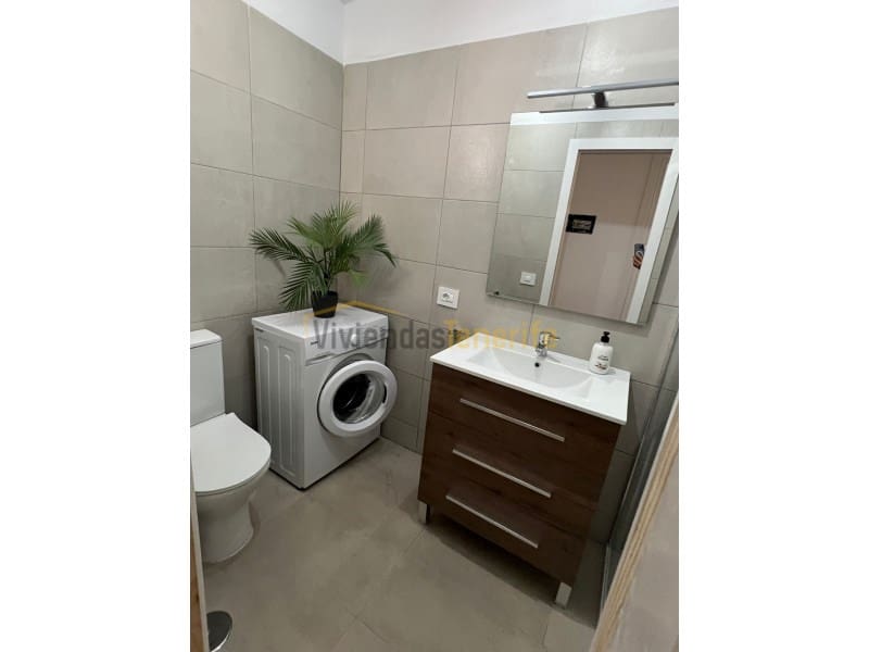 1 bedroom Apartment for holiday rental in Los Cristianos - € 170 (Ref: 9591865)