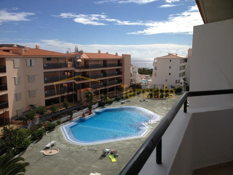 1 bedroom Apartment for holiday rental in Los Cristianos - € 170 (Ref: 9591865)