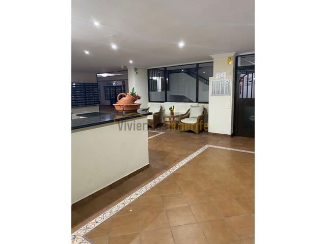 1 slaapkamer Appartement te huur in Los Cristianos, Arona - € 2.100 (Ref: 9591868)