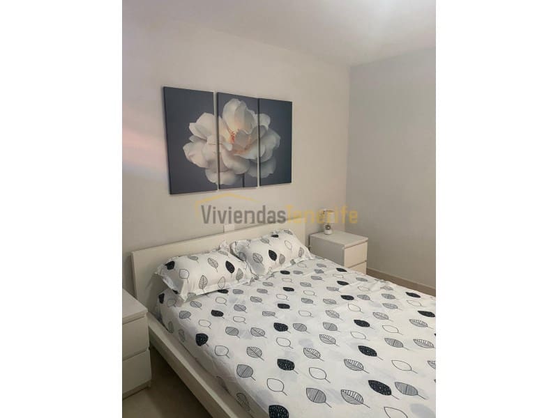 1 bedroom Apartment for rent in Los Cristianos - € 2,100 (Ref: 9591868)