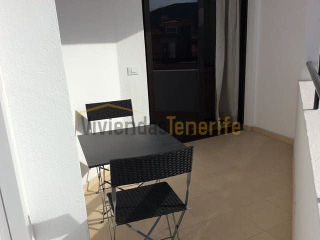 1 slaapkamer Appartement te huur in Los Cristianos, Arona - € 2.100 (Ref: 9591868)