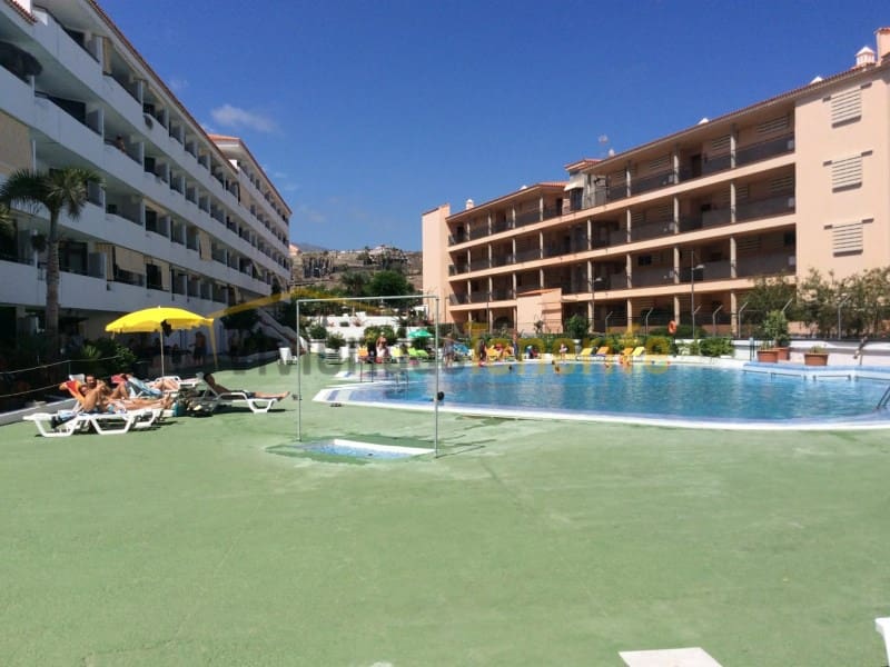 1 bedroom Apartment for rent in Los Cristianos - € 2,100 (Ref: 9591868)