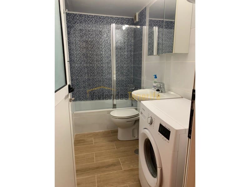 Local Comercial de 2 habitaciones en Costa Adeje en venta - 147.000 € (Ref: 9591869)