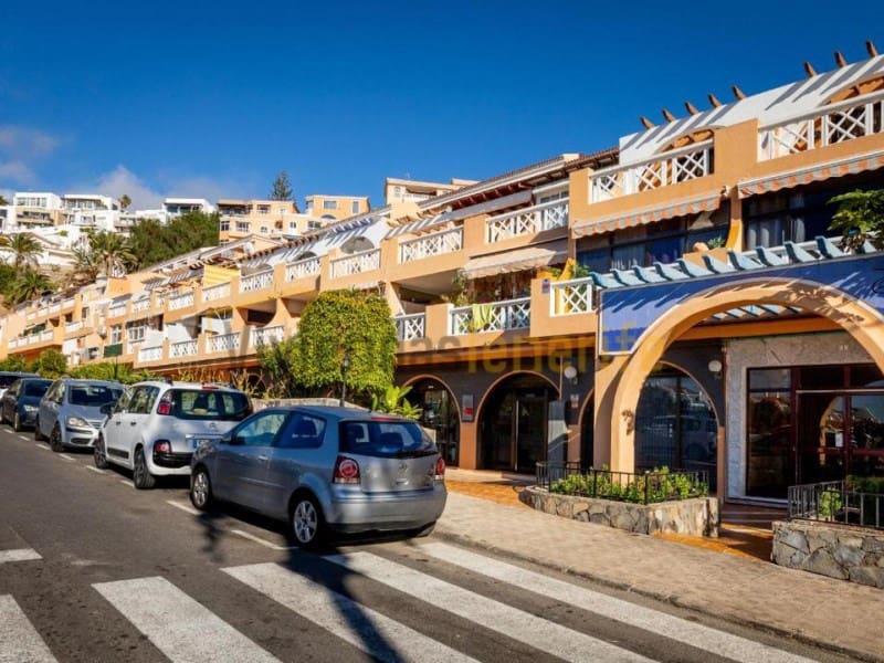 Local Comercial de 2 habitaciones en Costa Adeje en venta - 147.000 € (Ref: 9591869)