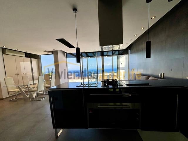 3 soveværelse Villa til salg i San Eugenio Alto, Adeje - € 999.000 (Ref: 9591871)