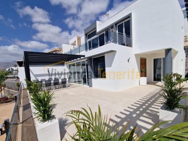 3 soveværelse Villa til salg i San Eugenio Alto, Adeje - € 999.000 (Ref: 9591871)