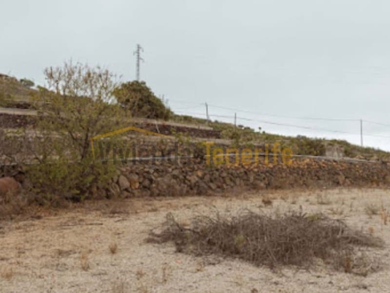 Maalaistalo myytävänä paikassa Arona - 100 000 € (Ref: 9591873)