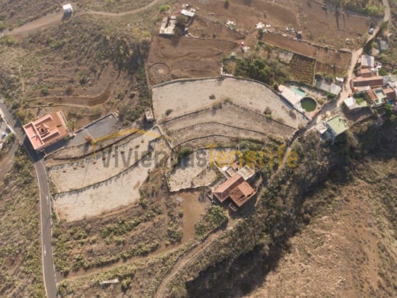 Maalaistalo myytävänä paikassa Arona - 100 000 € (Ref: 9591873)