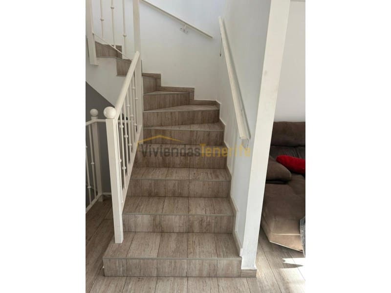 5 sovrum Villa till salu i Playa del Duque med garage - 895 000 € (Ref: 9591875)