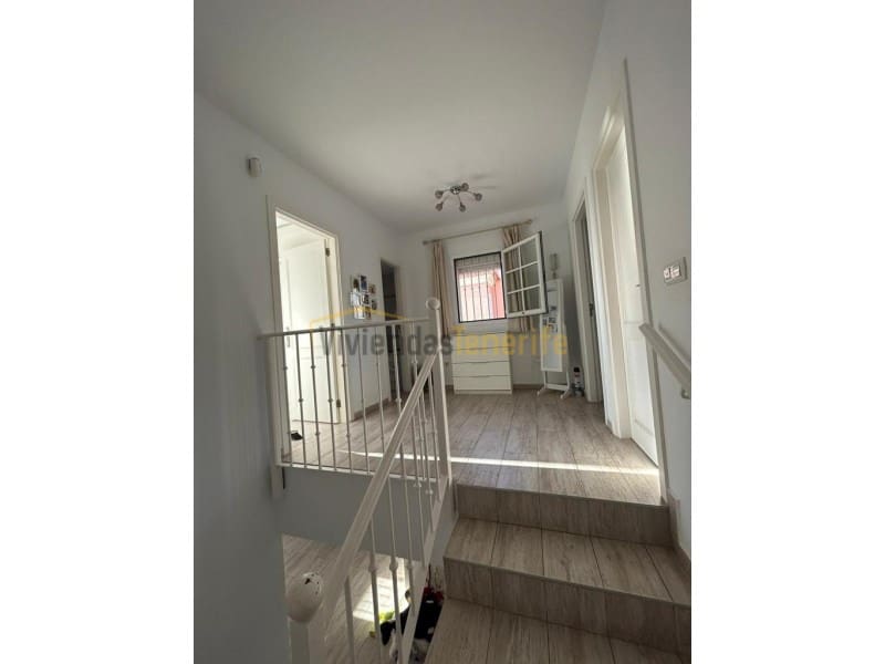 5 sovrum Villa till salu i Playa del Duque med garage - 895 000 € (Ref: 9591875)