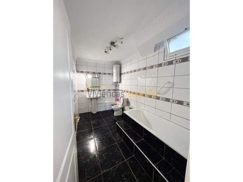 5 sovrum Villa till salu i Playa del Duque med garage - 895 000 € (Ref: 9591875)