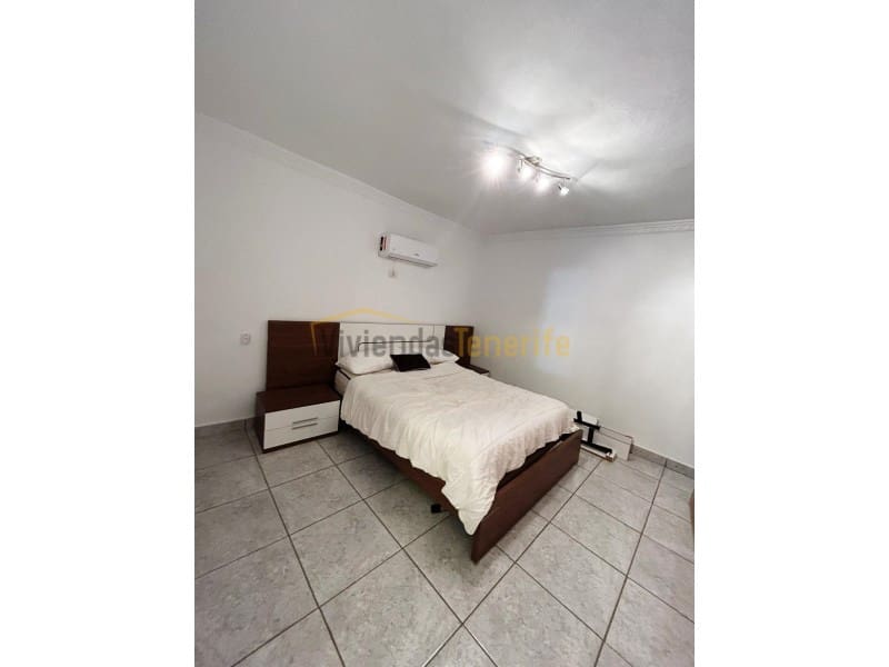 5 sovrum Villa till salu i Playa del Duque med garage - 895 000 € (Ref: 9591875)