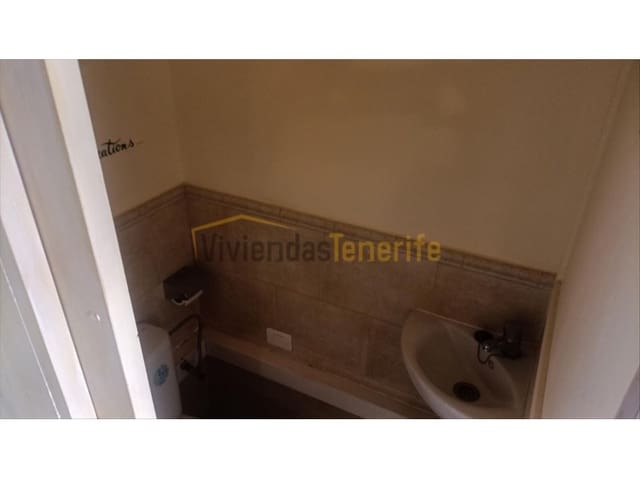 Local Commercial à vendre à Los Cristianos, Arona - 150 000 € (Ref: 9591876)
