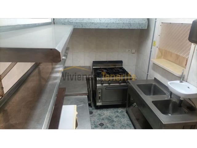 Local Commercial à vendre à Los Cristianos, Arona - 150 000 € (Ref: 9591876)