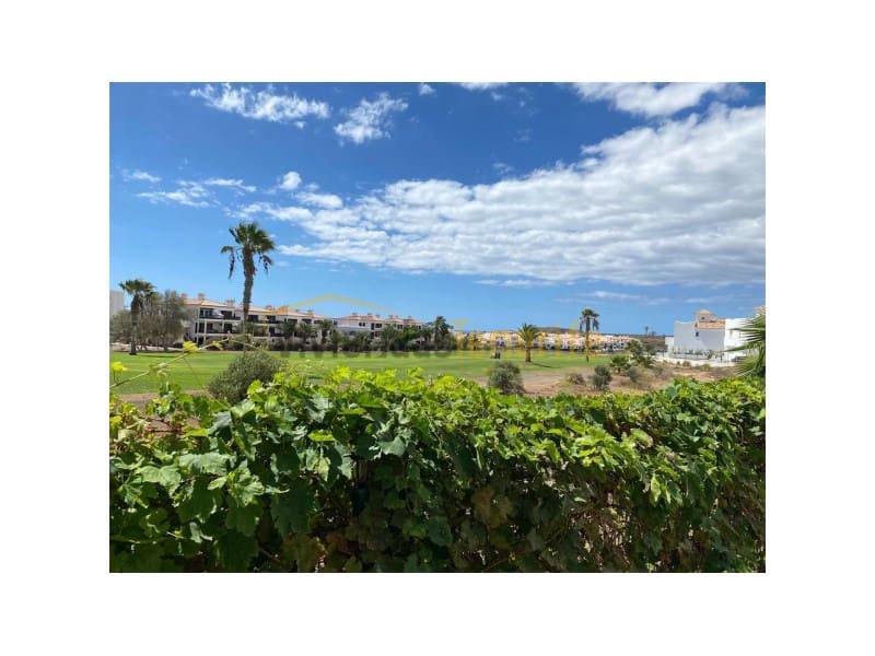 4 soverom Villa til salgs i San Miguel de Abona med svømmebasseng garasje - € 830 000 (Ref: 9591877)