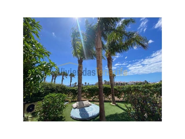 4 makuuhuone Huvila myytävänä paikassa San Miguel de Abona mukana uima-altaan 
autotalli - 830 000 € (Ref: 9591877)