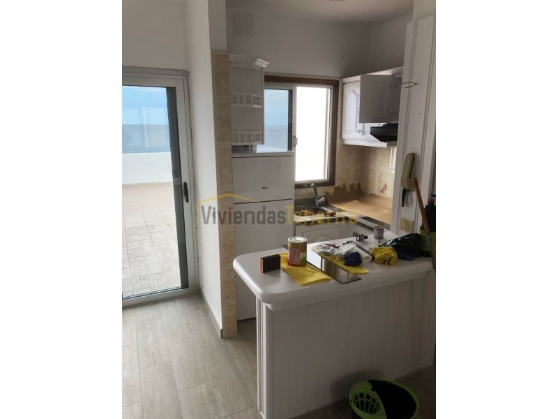 Huoneisto myytävänä paikassa Los Abrigos - 890 000 € (Ref: 9591879)