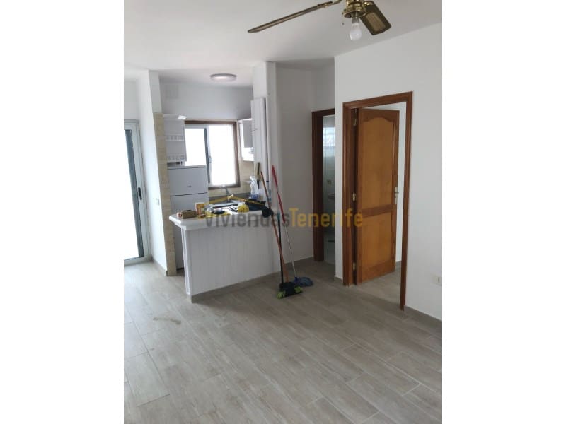 Huoneisto myytävänä paikassa Los Abrigos - 890 000 € (Ref: 9591879)